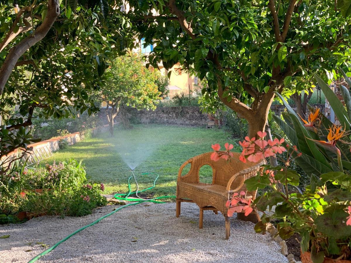 Bed and Breakfast Il Giardino Dei Limoni Suvereto Exterior foto